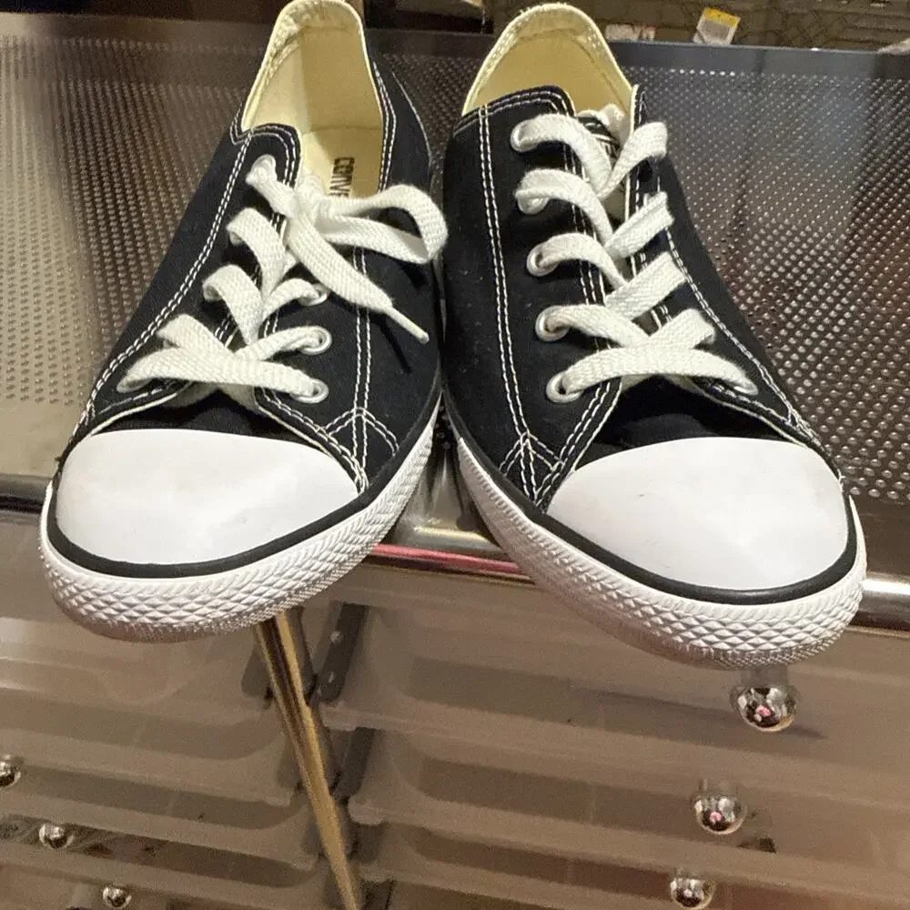 Converse All Star Shoreline Sneakers Black Women's Size 9. BSC